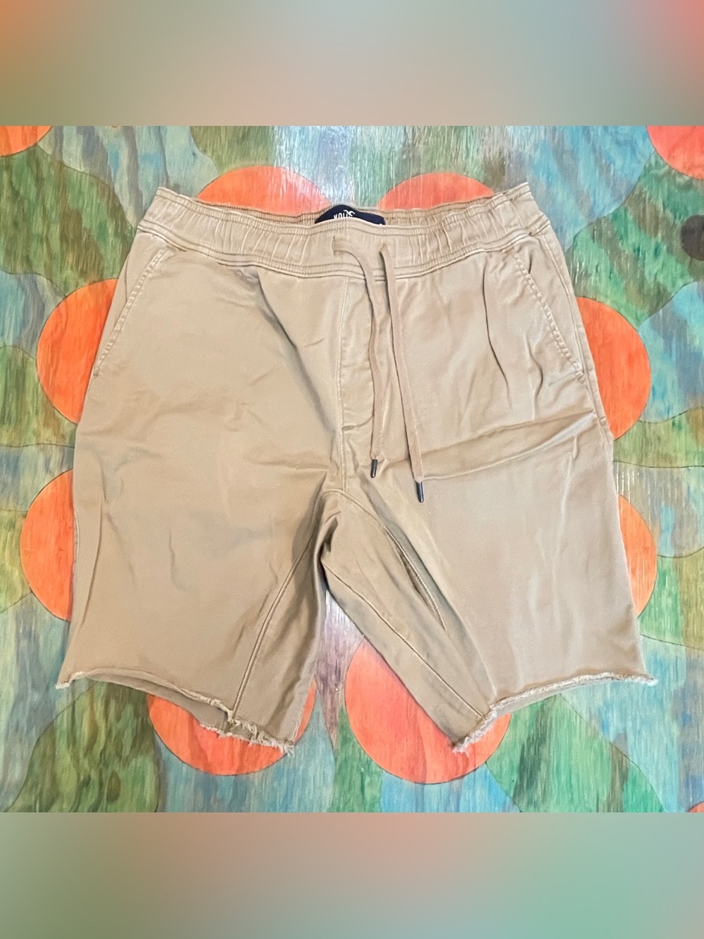 Hollister California Mens Jogger Shorts Advanced Stretch Tan Khaki Size S Small